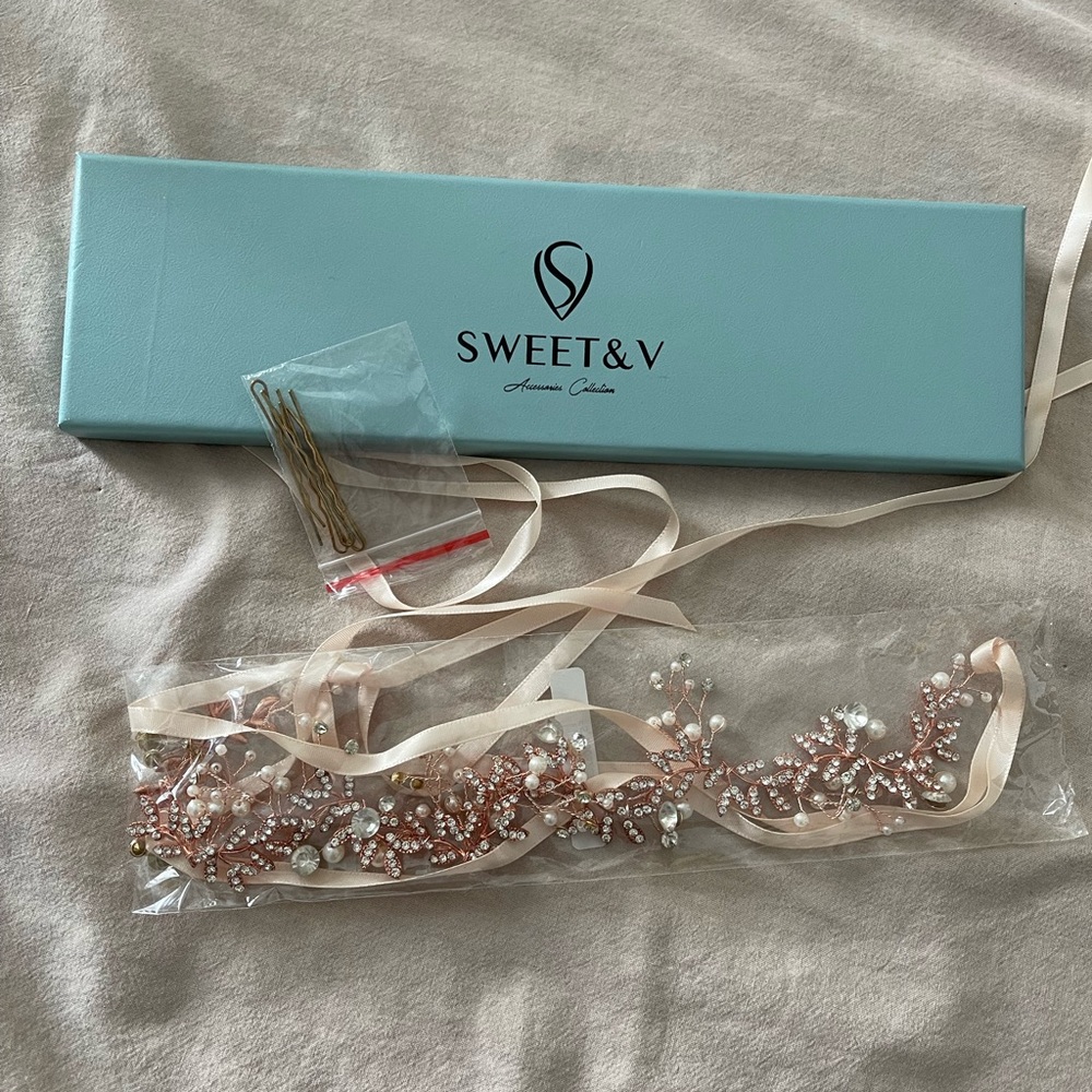 Sweet&V head piece with crystals.